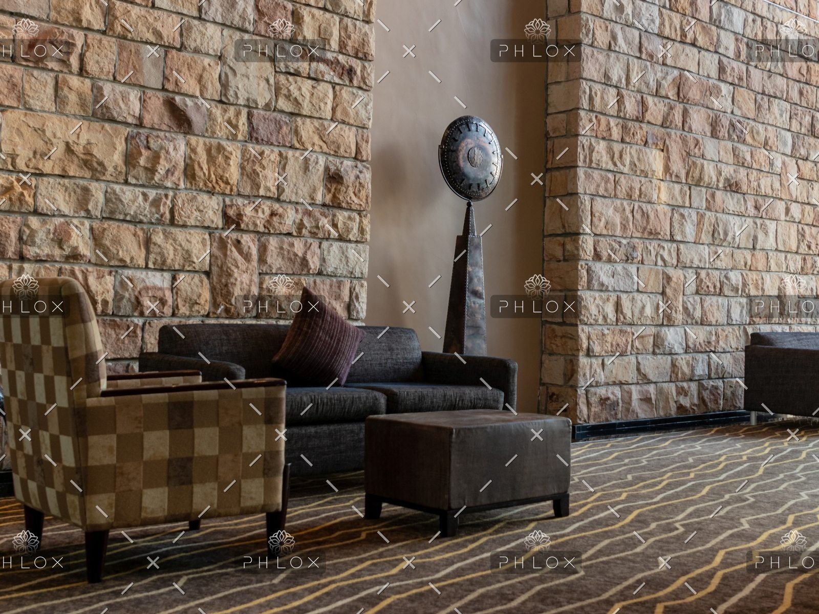 Karoon Hotel