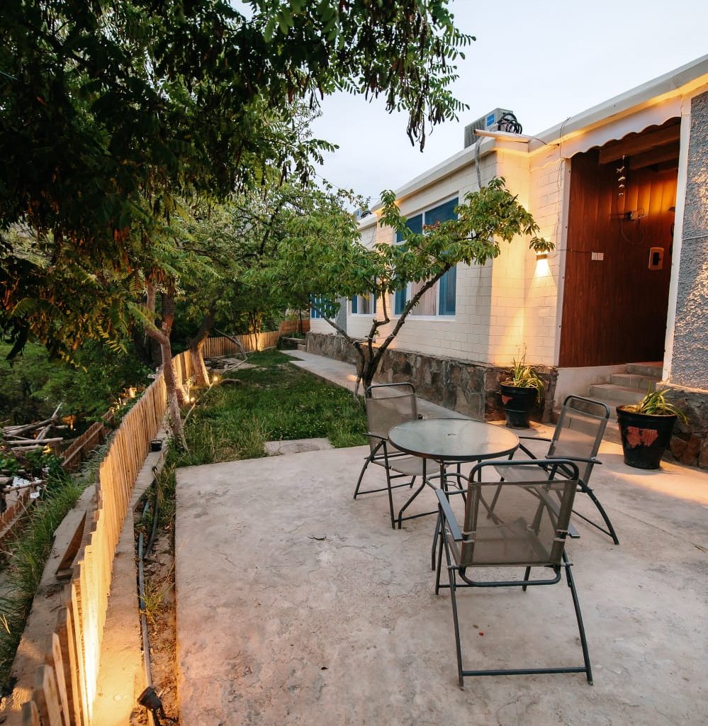 Sakura Lodges Yard